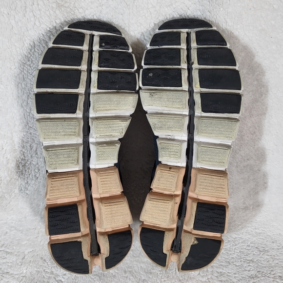 On Cloud CloudFlow Running Womens 7 Rock/Rose Sneakers Lightweight Training - Picture 11 of 11